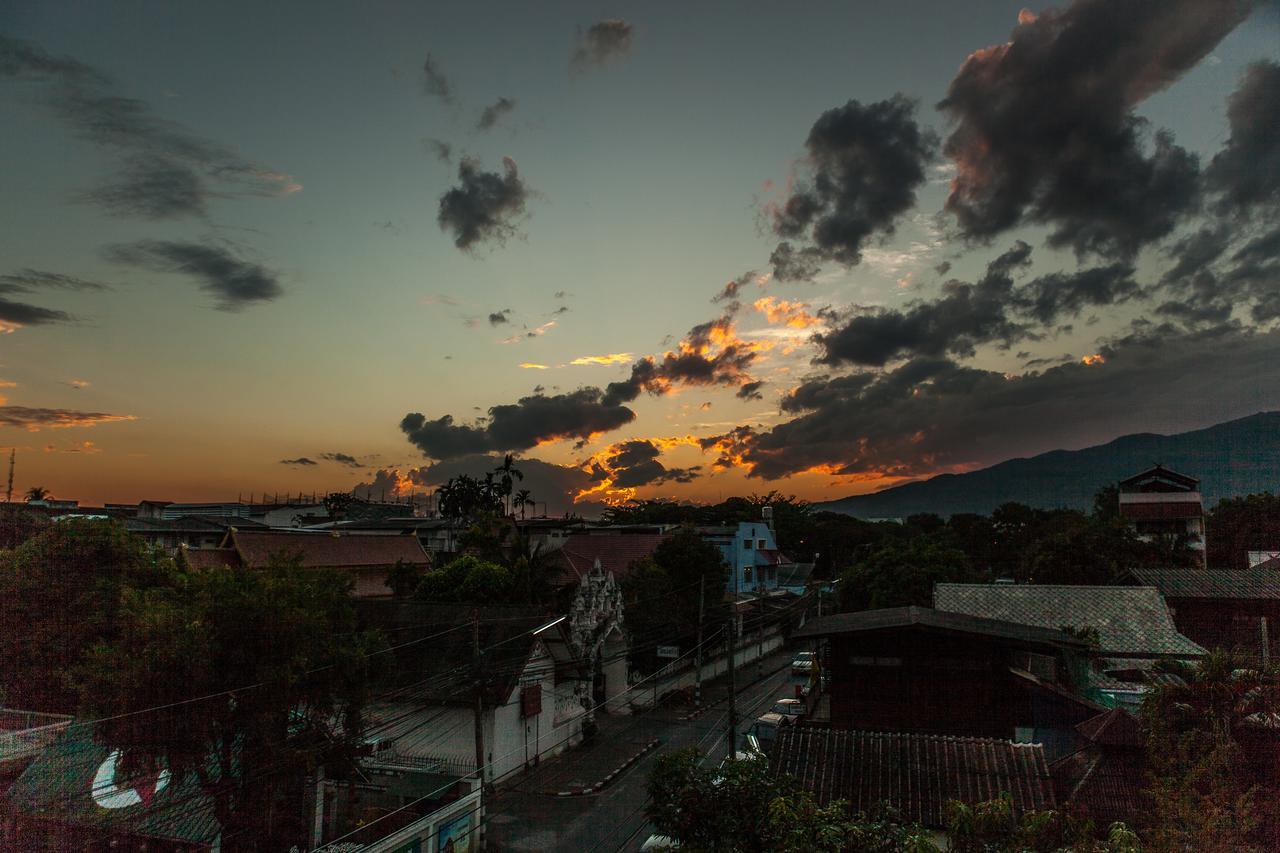 Meesuk Boutique House Hotel Chiang Mai Exterior photo